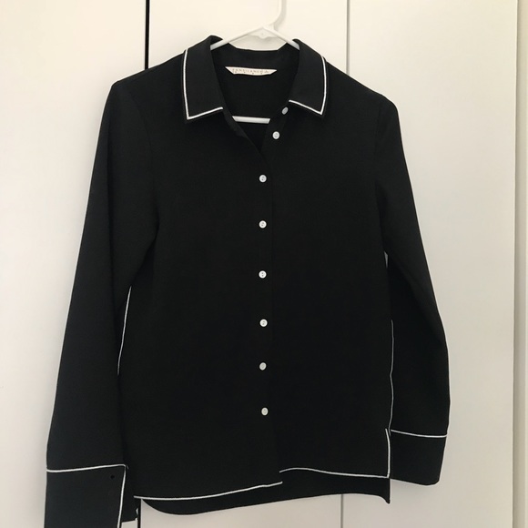 Black button-down shirt - Picture 2 of 2